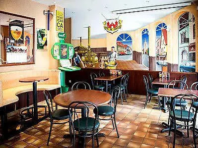 Bar Des Vosges מלון 2*